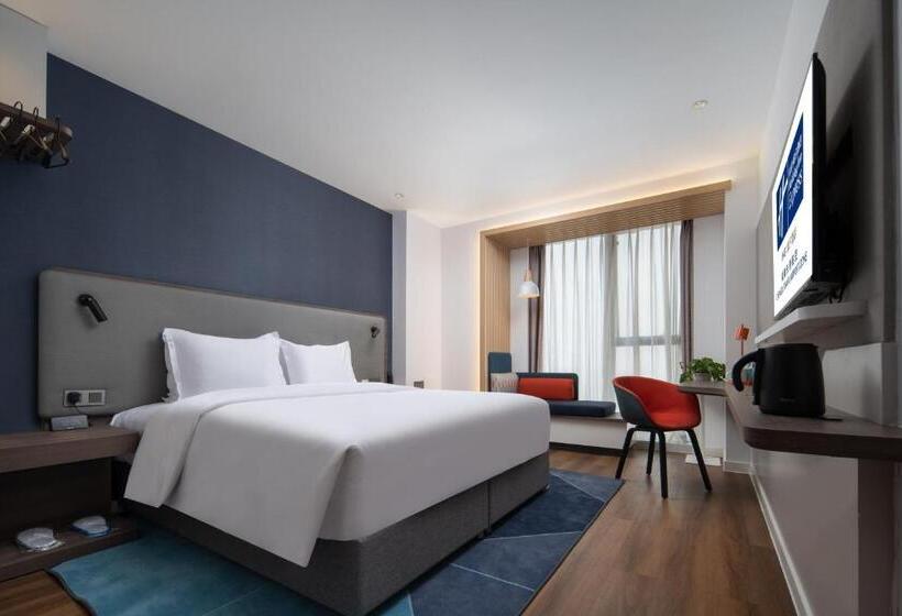 בית מלון כפרי Holiday Inn Express Chengdu Tianfu Airport Zone, An Ihg