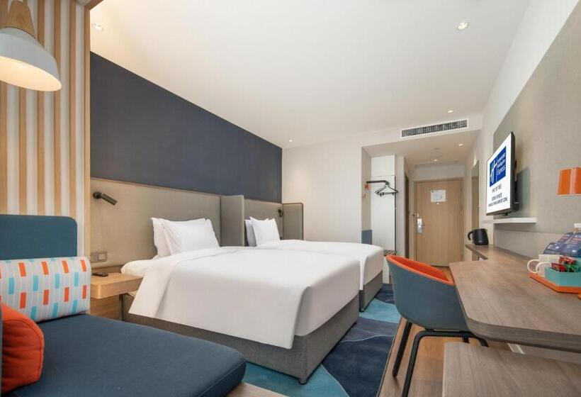 בית מלון כפרי Holiday Inn Express Chengdu Tianfu Airport Zone, An Ihg