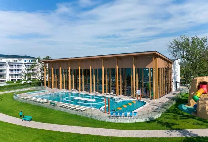 ホテル Mövenpick Balaland Resort Lake Balaton