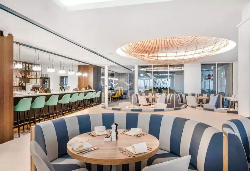 ホテル Mövenpick Balaland Resort Lake Balaton