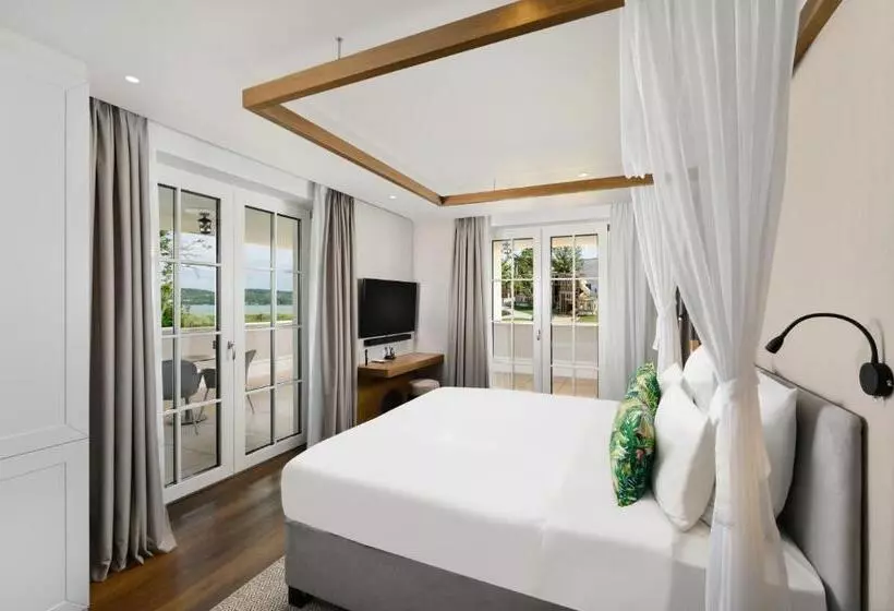 ホテル Mövenpick Balaland Resort Lake Balaton