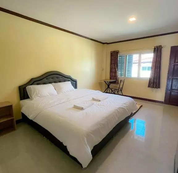 Hotelli Taweehome