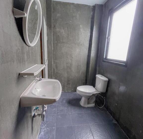 Отель Taweehome