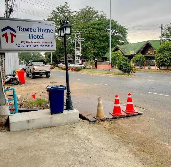 Отель Taweehome