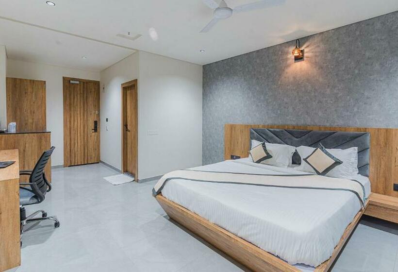 فندق The Grand Heaven