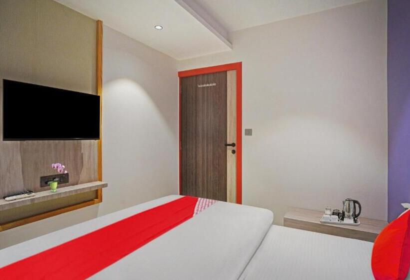 호텔 The Hallmark By Wb Inn