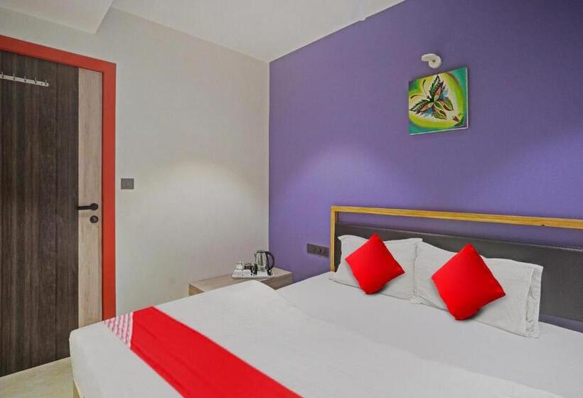 호텔 The Hallmark By Wb Inn