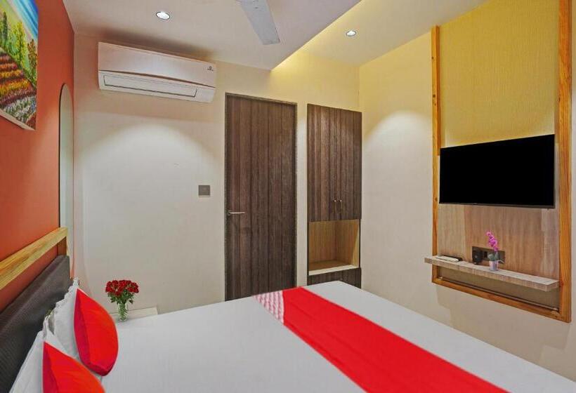 호텔 The Hallmark By Wb Inn