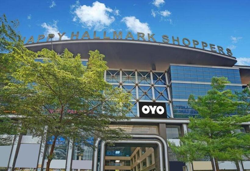 호텔 The Hallmark By Wb Inn