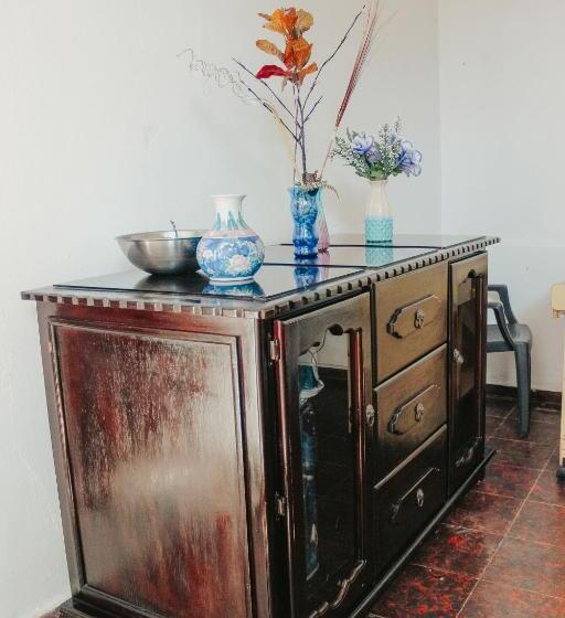 فندق Y Café Ixmati Suchitoto