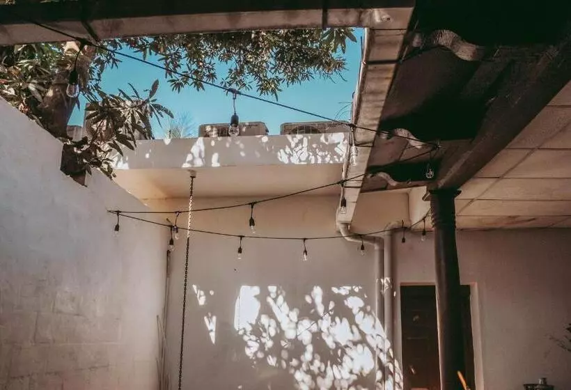 Hotelli Y Café Ixmati Suchitoto