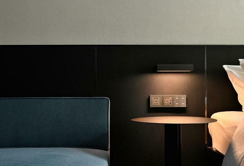 Lia Hotel Shenzhen Qianhai Baoan Center Turnaround Metro Station