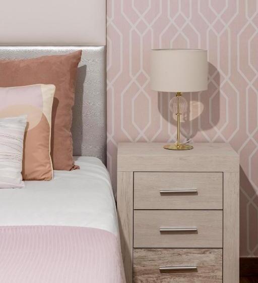 پانسیون Beautiful Room In Heart Of Madrid