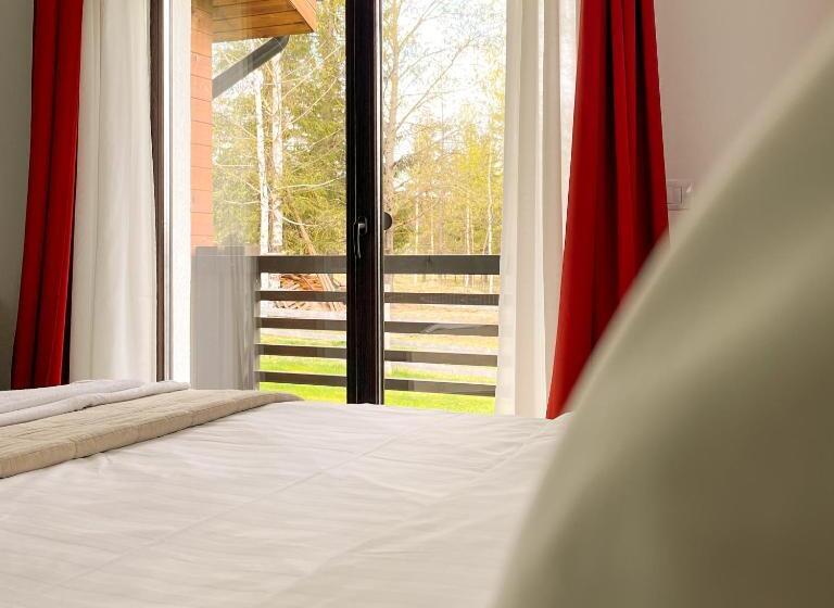 پانسیون Chalet Deluț