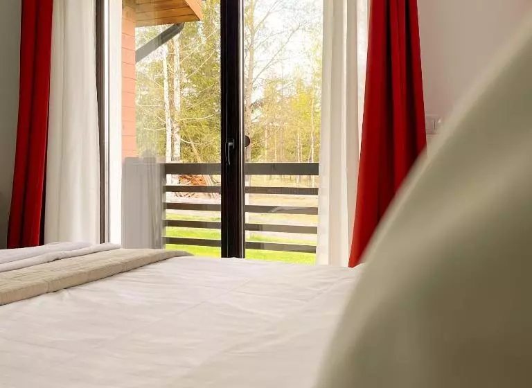 پانسیون Chalet Deluț