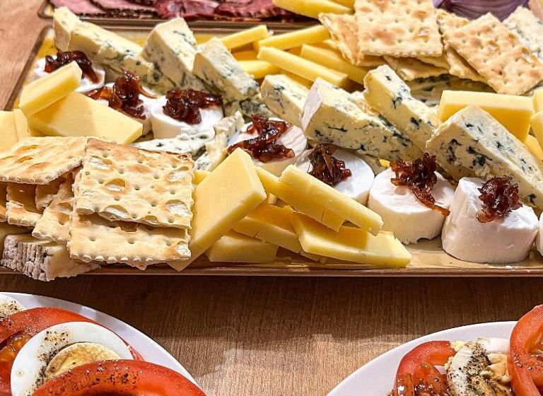 پانسیون Chalet Deluț