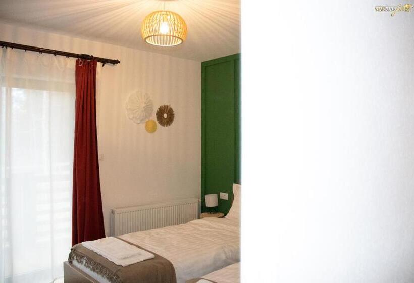 پانسیون Chalet Deluț