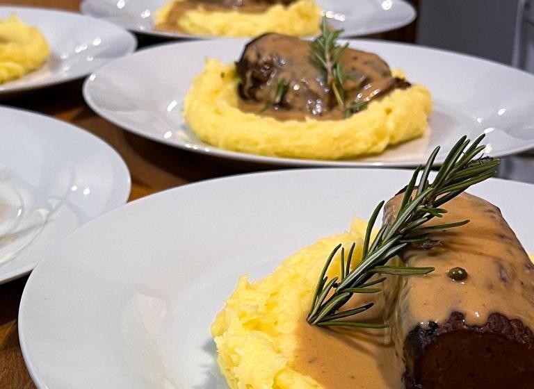 پانسیون Chalet Deluț