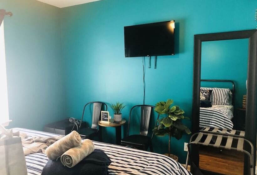 ペンション Peekskill Guesthouse