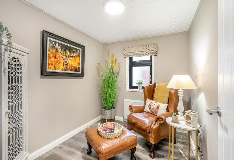 Resort Charlesworth Lodges