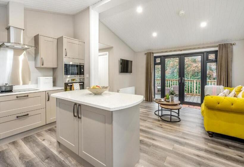 Resort Charlesworth Lodges