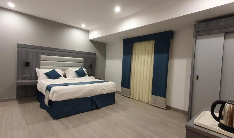 شركة الصنوبرة الفندقية فندق Pine In