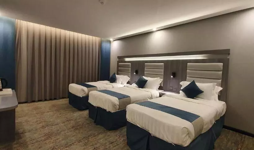 شركة الصنوبرة الفندقية فندق Pine In