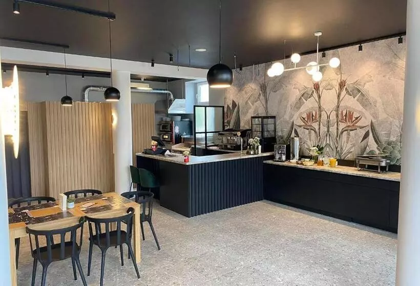 Retkeilymaja Siechnice Noclegi