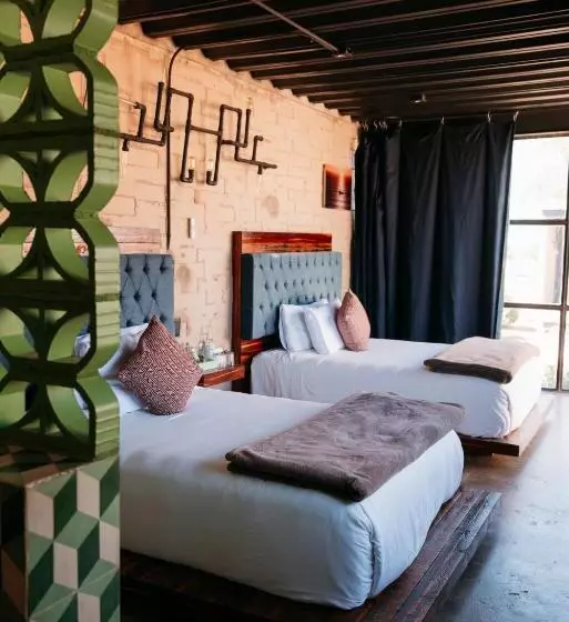 ホテル Los Amantes Valle De Guadalupe