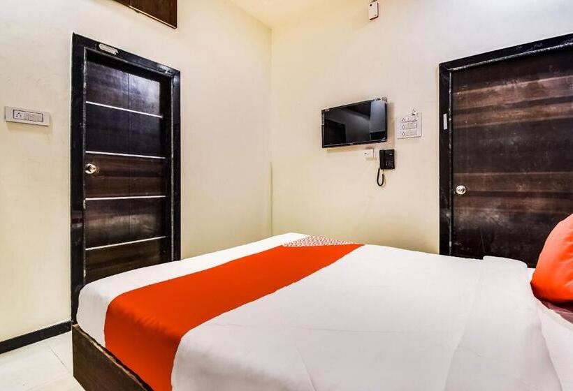 Hotel Oyo 65534  Nisarg