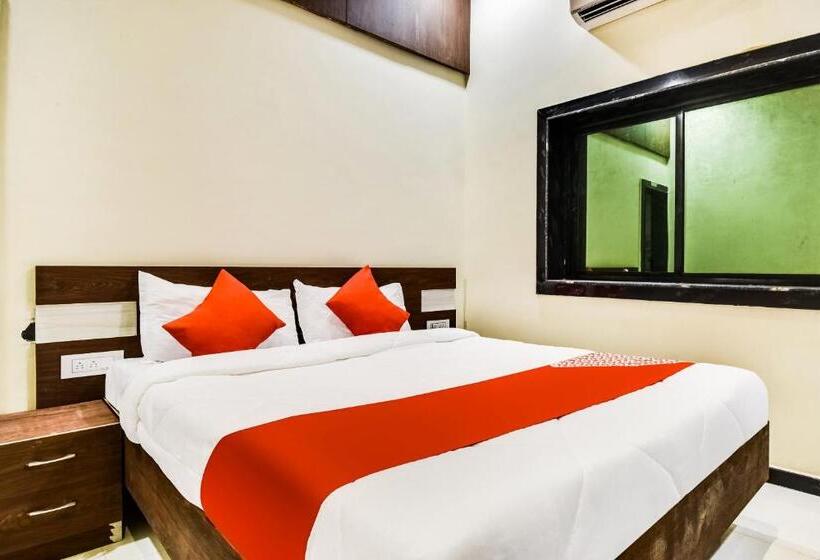 Hotel Oyo 65534  Nisarg