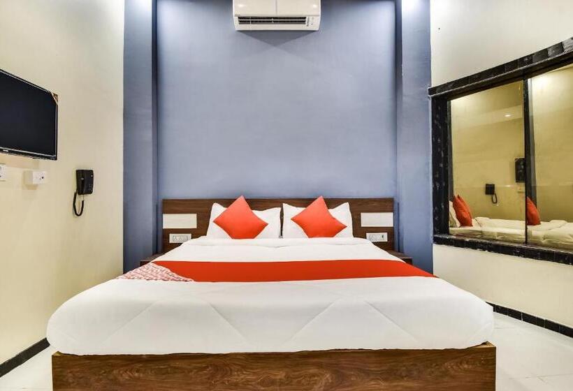 Hotel Oyo 65534  Nisarg