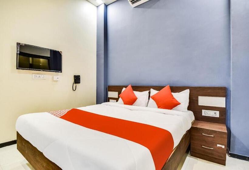 Hotel Oyo 65534  Nisarg