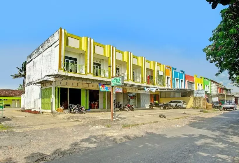 Hotelli Oyo 92097  Sejahtera Syariah