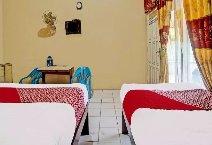 Hotelli Oyo 92097  Sejahtera Syariah