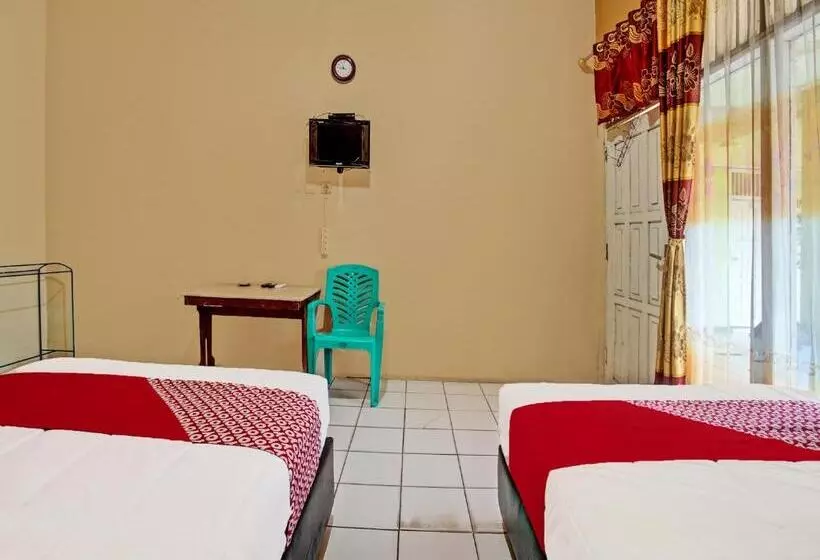 Hotelli Oyo 92097  Sejahtera Syariah