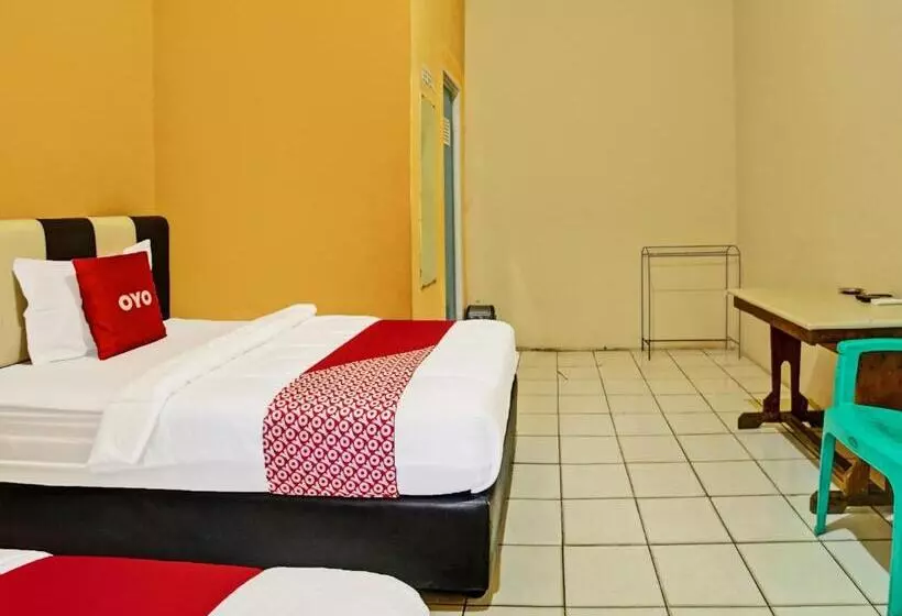 Hotelli Oyo 92097  Sejahtera Syariah