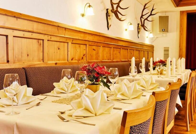 ホテル Restaurant Waldhorn Holzgerlingen