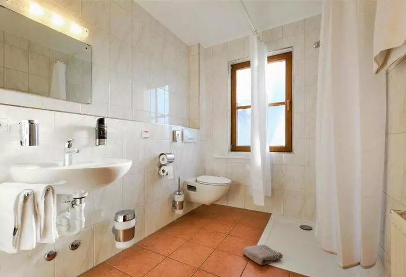 Hotelli Restaurant Waldhorn Holzgerlingen