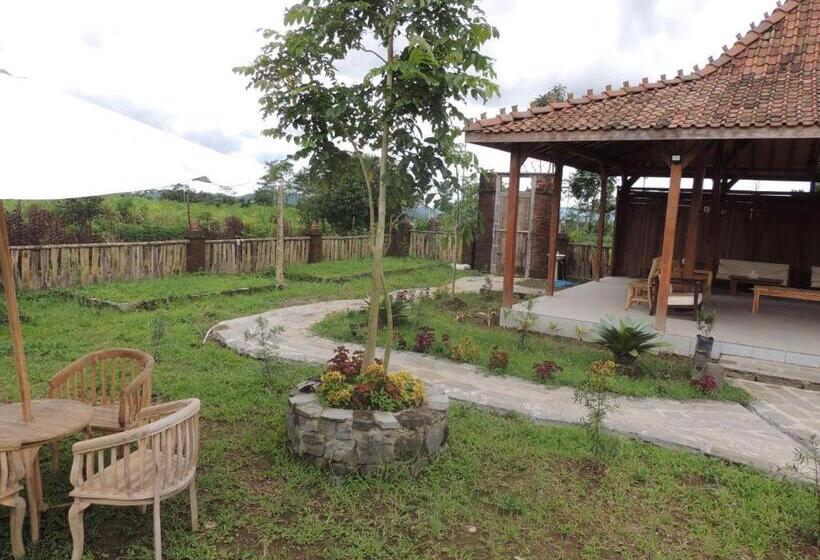 فندق Singgasana Villa & Resto