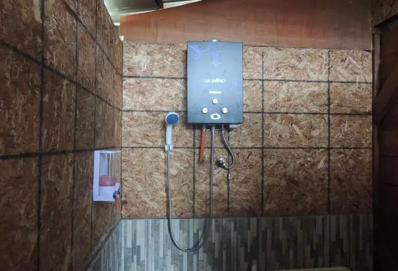 Hotelli Singgasana Villa & Resto