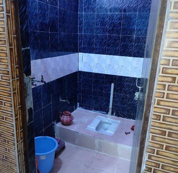 בית מלון כפרי Spot On 88162 Four Season