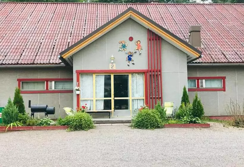 ベッドアンドブレックファースト Koulumäki