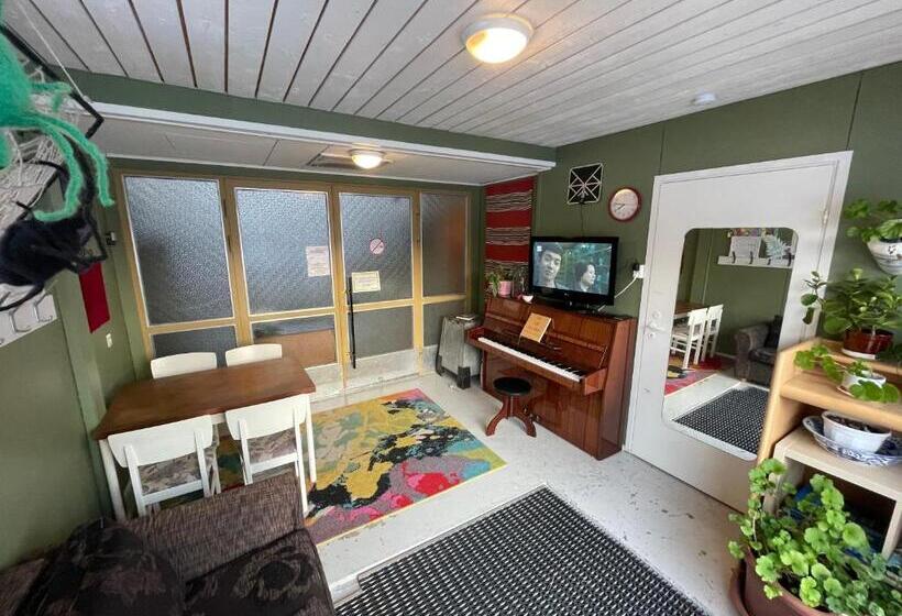 مبيت وإفطار Koulumäki