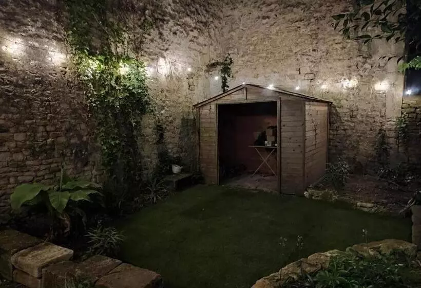 L Escale Niortaise   Centre Ville   10mn Gare   Wifi   Netflix