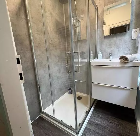 L Escale Niortaise   Centre Ville   10mn Gare   Wifi   Netflix