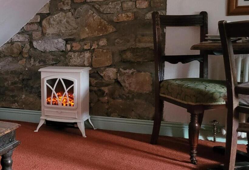 膳宿费 Ballyrider House Beautiful Triple Suite