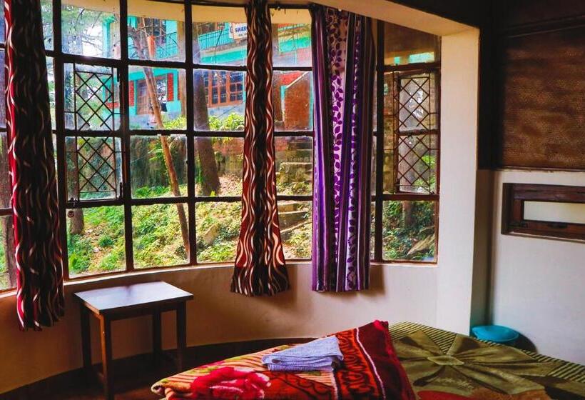 بنسيون Kailwood Guest House