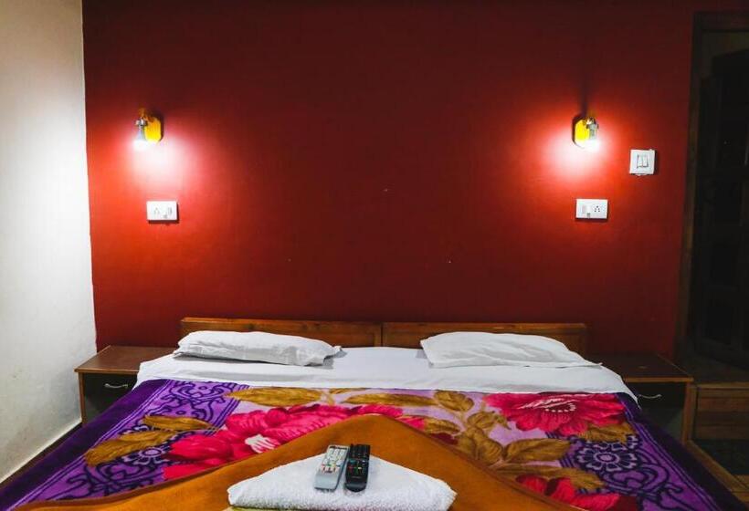 بنسيون Kailwood Guest House