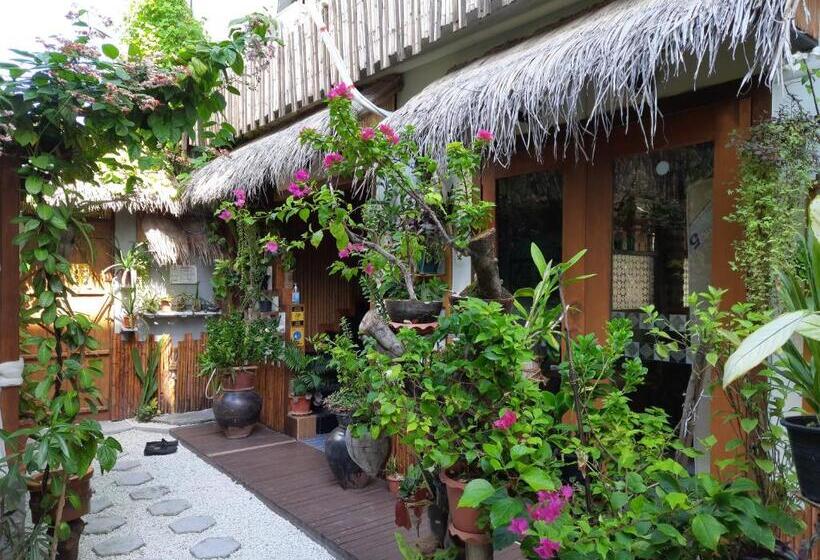 پانسیون Maladiwa Beach & Spa